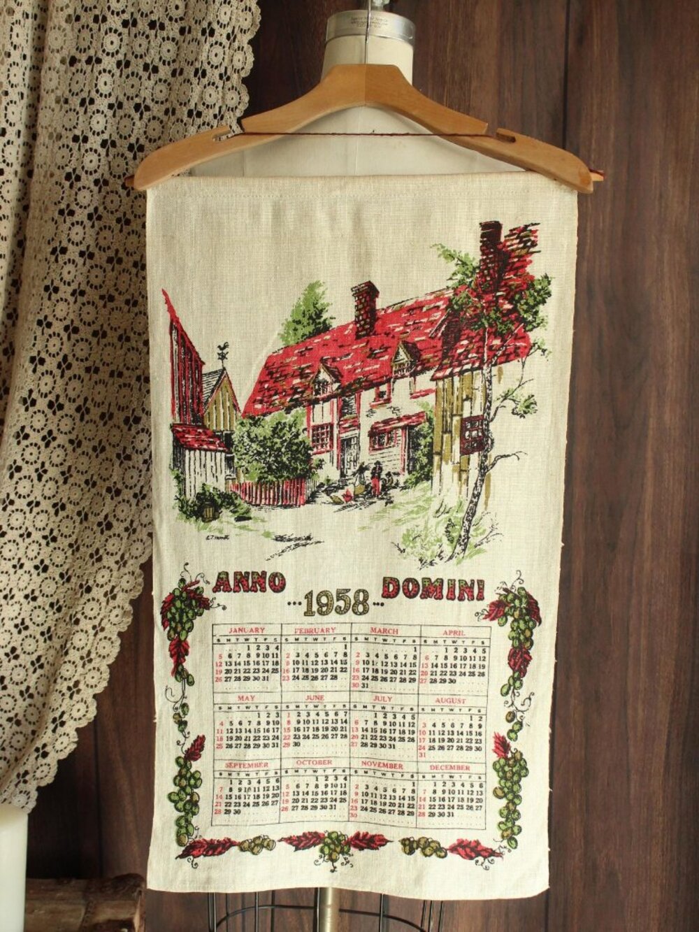 Vintage 1950s Calendar Towel, 1958 Stevens Linen Country Home Print with Hanging - Picture 2 of 14